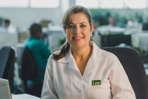 Vanessa Fontoura, diretora de RH e Projetos da Leo Madeiras