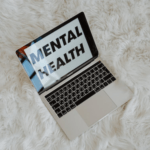 Empresas entram na reta final para adequação à nova regra de saúde mental no trabalho